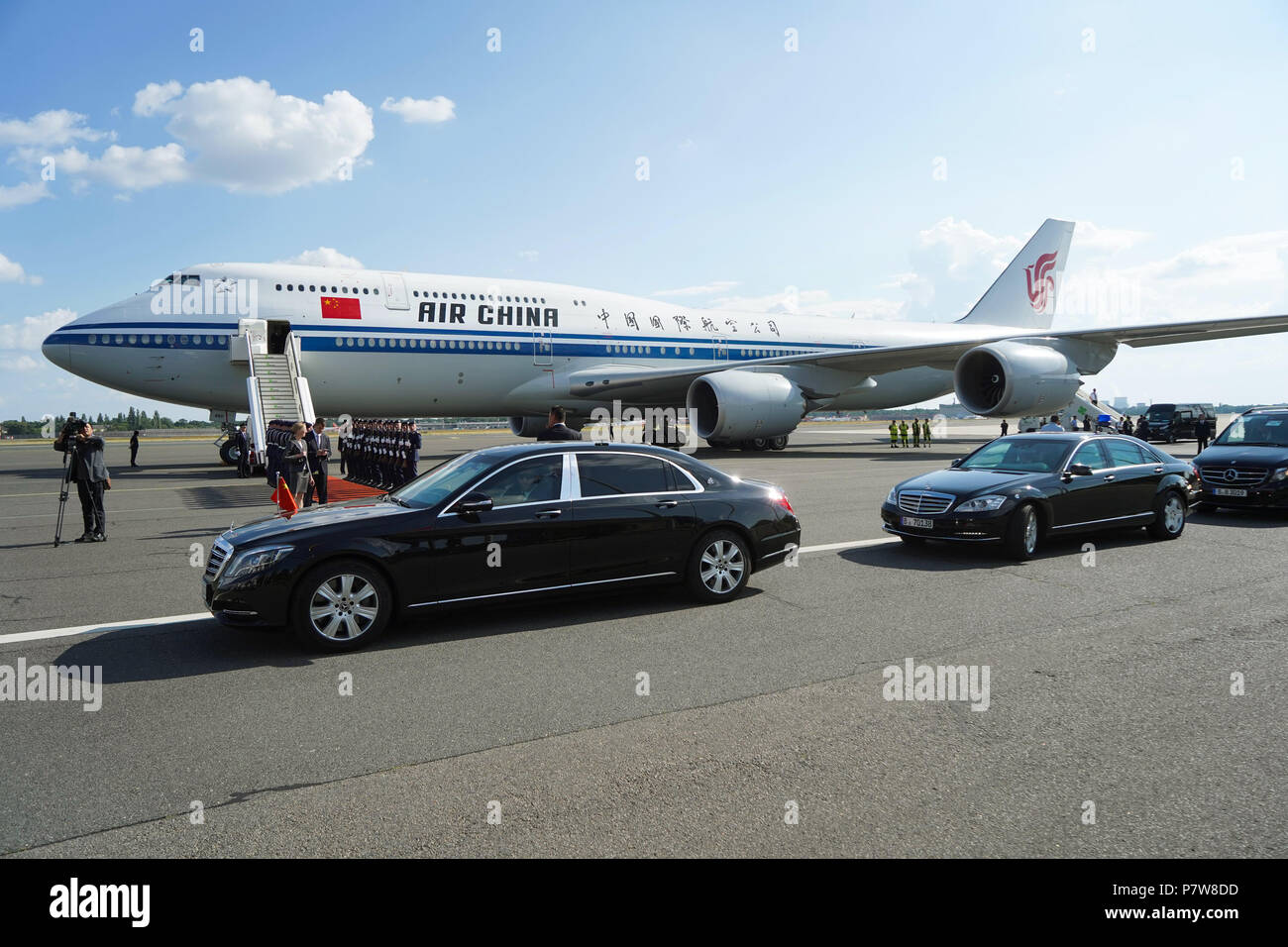 Berlin, Germany. 08th July, 2018. The Air China government plane pictured after landing at the military section of Tegel Airport. Li Keqiang, Premier of the People's Republic of China, is in Berlin for the 5th China-Germany Inter-governmental Consultation. Credit: Jörg Carstensen/dpa/Alamy Live News Stock Photo