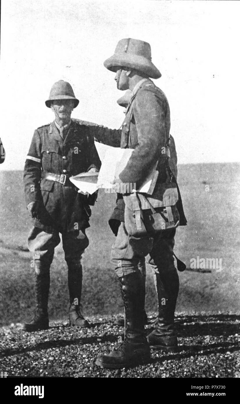 English: General Cobbe [General Cobbe and other British officers], Samarra - Iraq. November/December 1917 169 General Cobbe, Samarra, 1917, V 031 Stock Photo
