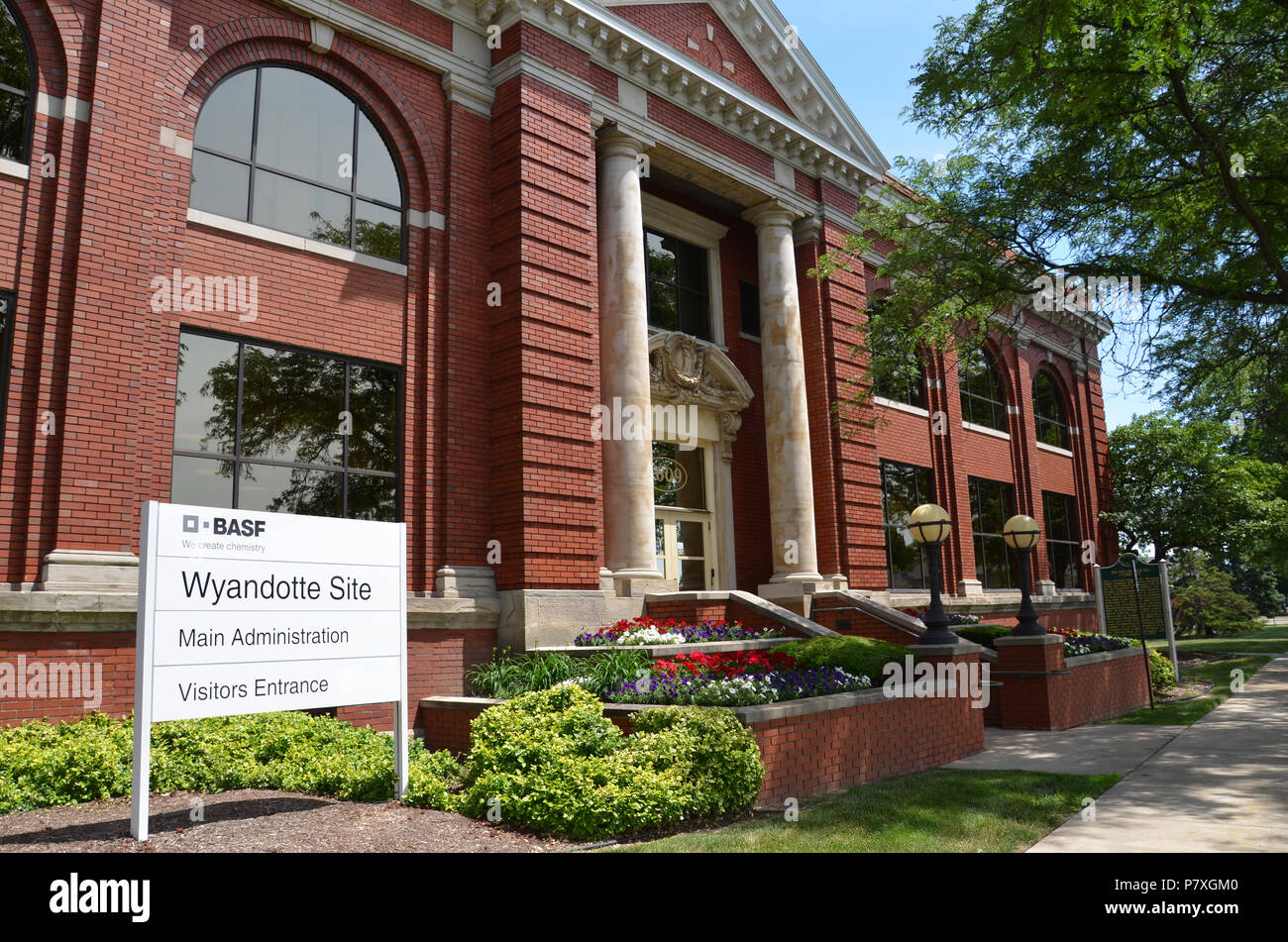 Wyandotte Stock Photos & Wyandotte Stock Images - Alamy