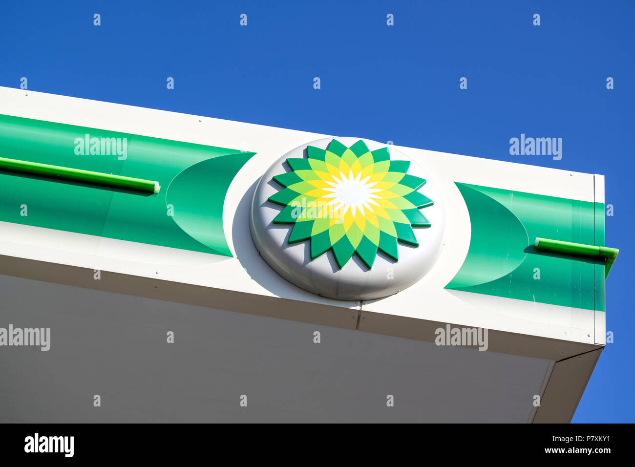 British petroleum sign hires stock photography and images Alamy