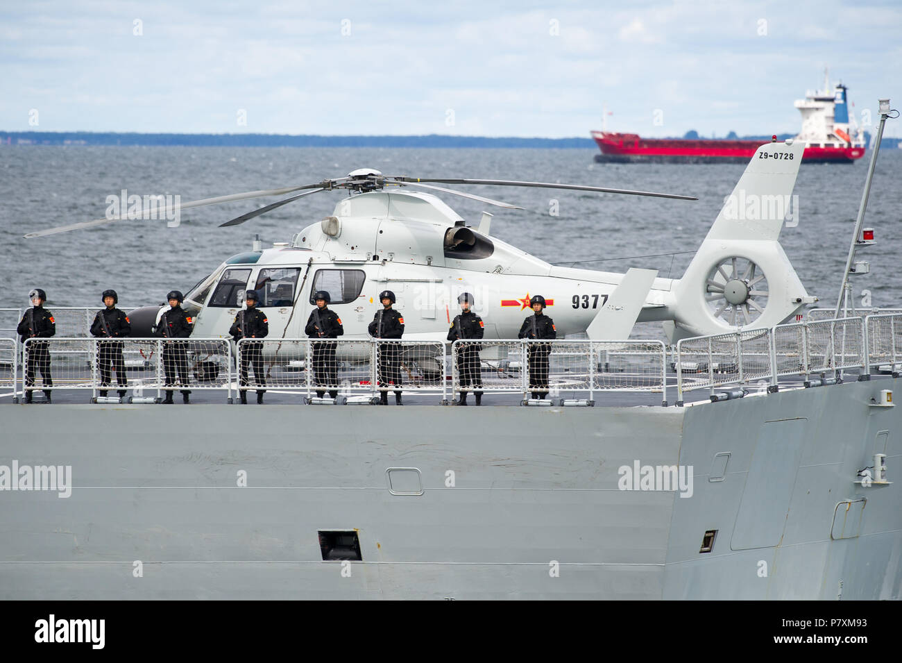 Z force hi-res stock photography and images - Alamy