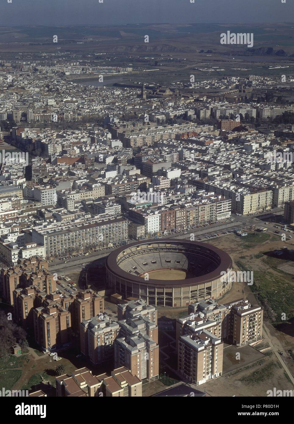 AEREA DE LA CIUDAD Y PLAZA DE TOROS Location EXTERIOR SPAIN Stock aerea-de-la-ciudad-y-plaza-de-toros-location-exterior-spain-stock