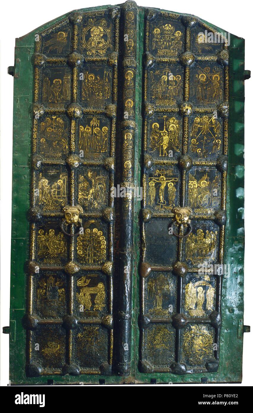 Golden gates of the Cathedral of the Nativity in Suzdal. Museum: State Museum of Architecture, History and Art, Vladimir. Stock Photo