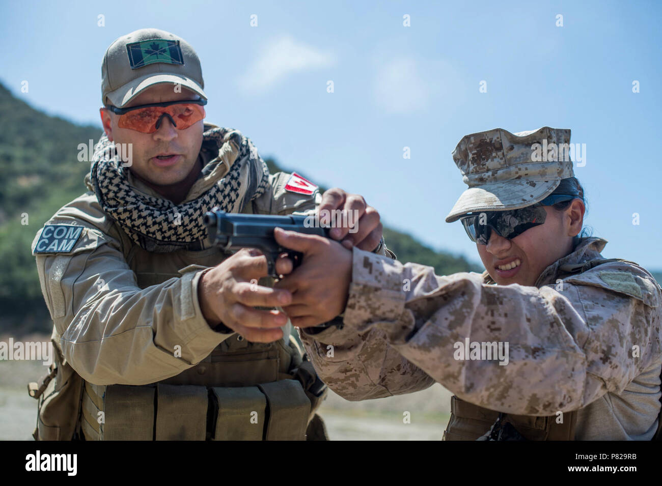 Canadian forces combat camera hi-res stock photography and images - Alamy