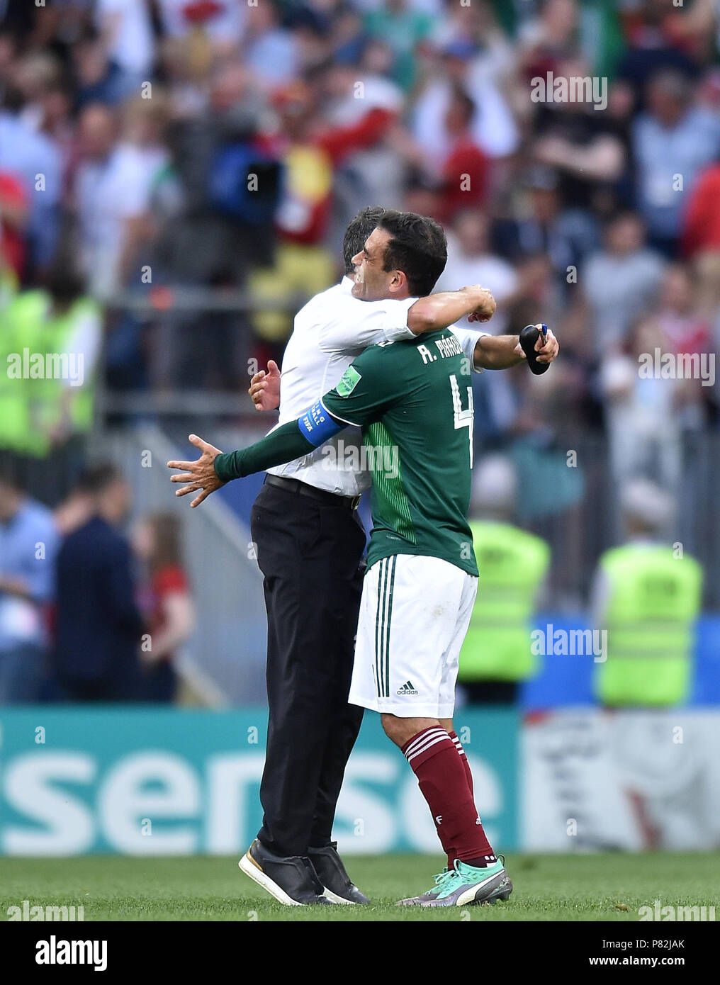 MOSCOW, RUSSIA - JUNE 17: Rafael Marquez of Mexico and Juan Carlos Osorio, Manager of Mexico celebrate at full time during during the 2018 FIFA World Cup Russia group F match between Germany and Mexico at Luzhniki Stadium on June 17, 2018 in Moscow, Russia. (Photo by Lukasz Laskowski/PressFocus/MB Media) Stock Photo