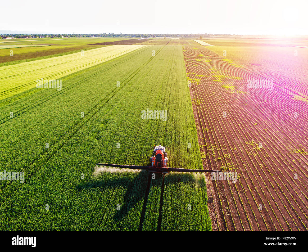 Gmo crop spraying hi-res stock photography and images - Alamy