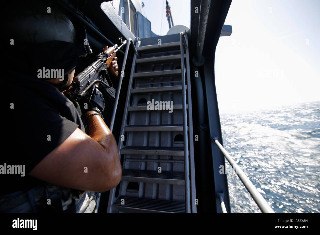 Special forces commando hi-res stock photography and images - Alamy