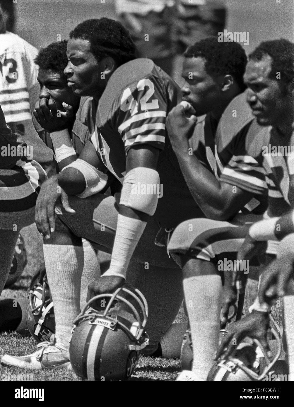 Ronnie lott Black and White Stock Photos & Images - Alamy