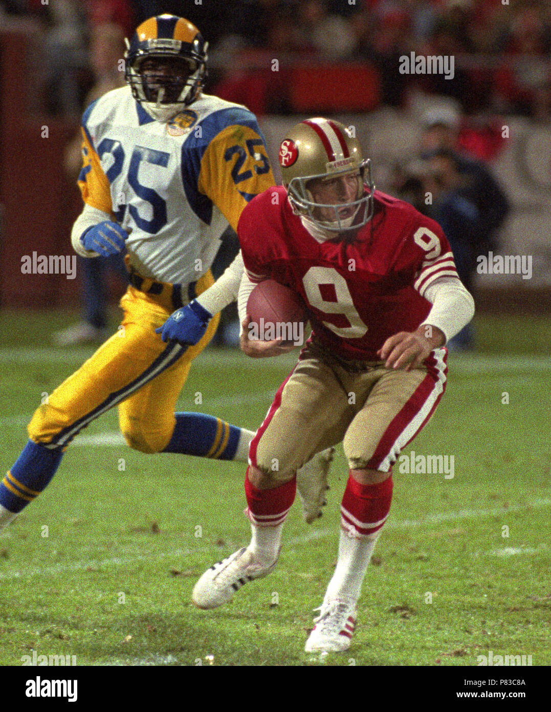 San Francisco, California, USA. 18th Dec, 1988. San Francisco 49ers vs Los  Angles Rams at Candlestick Park Sunday, December 18, 1988. Rams Beat 49ers  38-16. San Francisco 49er running back Del Rodgers