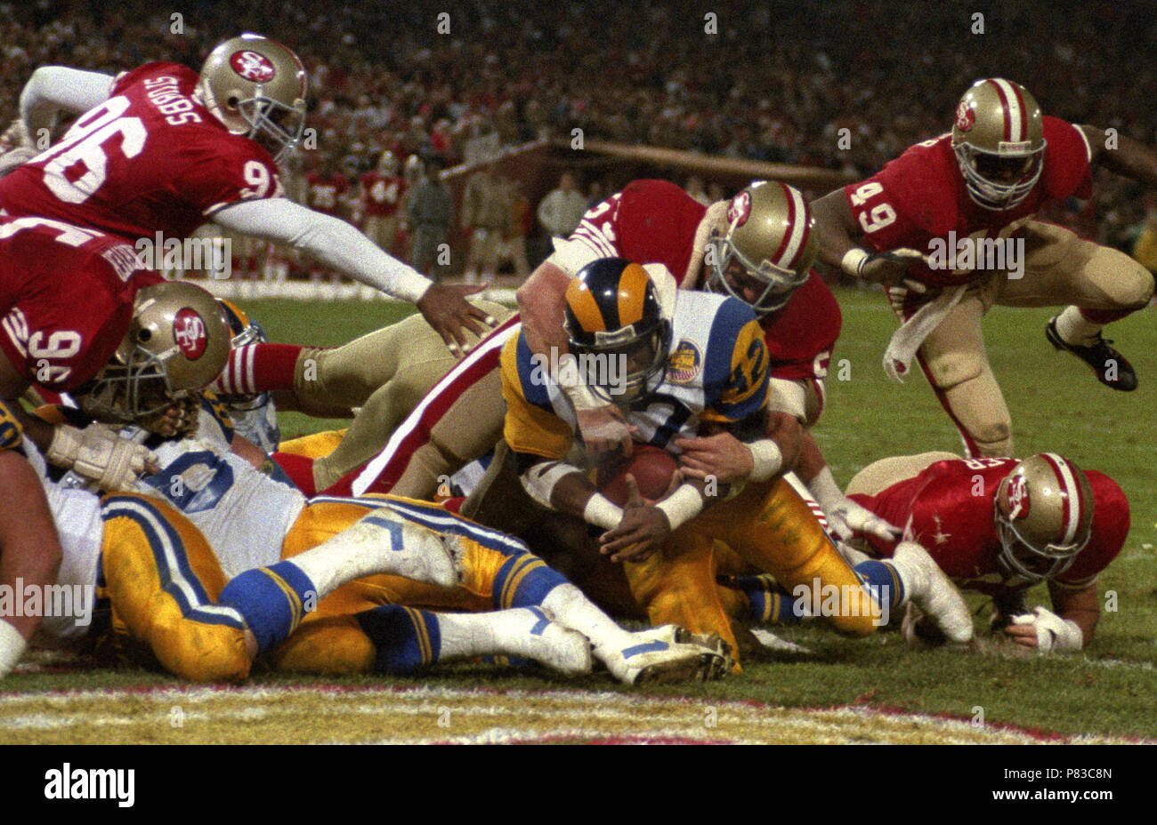 San Francisco, California, USA. 18th Dec, 1988. San Francisco 49ers vs Los  Angles Rams at Candlestick Park Sunday, December 18, 1988. Rams Beat 49ers  38-16. Los Angles Ram running back Greg Bell (