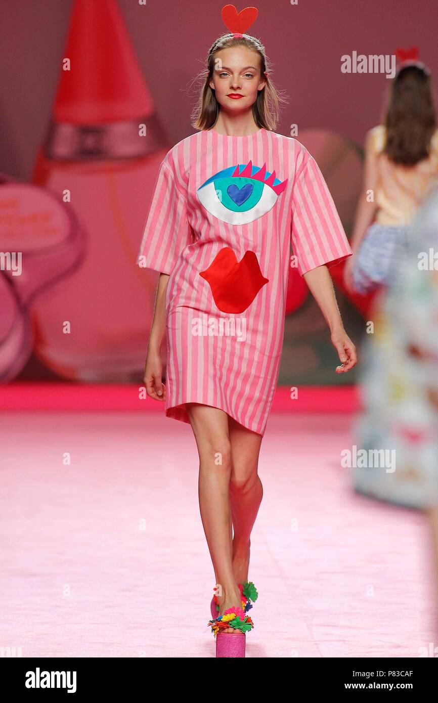 null   Model during Agatha Ruiz de la Prada catwalk in Mercedes-Benz Madrid Fashion Week on Sunday 08th July 2018 Stock Photo