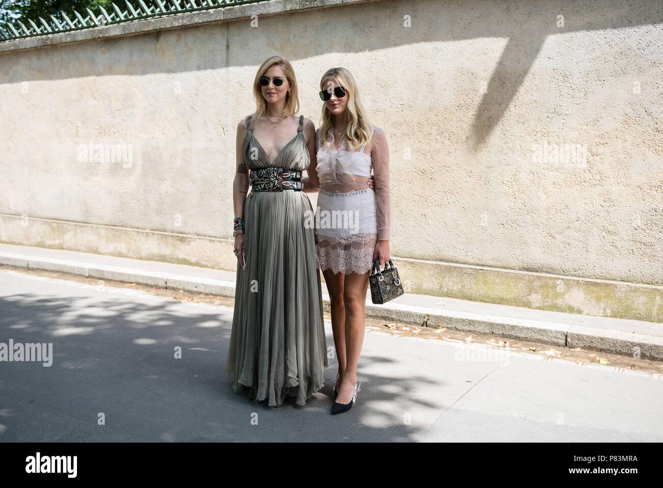 Paris, Frankreich. 02nd July, 2018. Blogger Chiara Ferragni and her sister Valentina attending the Dior runway show during Haute Couture Fashion Week in Paris - July 2, 2018 - Credit: Runway Manhattan ***For Editorial Use Only*** | Verwendung weltweit/dpa/Alamy Live News Stock Photo