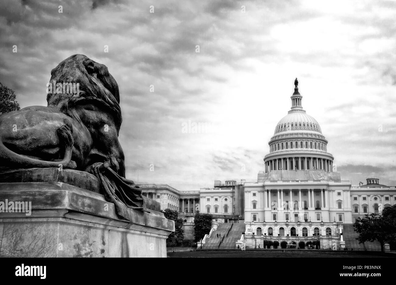 Us capitol building dome statue hires stock photography and images Alamy
