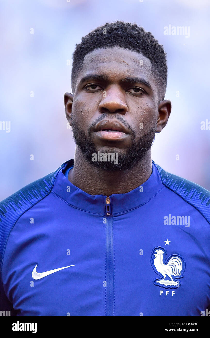 Samuel Umtiti High Resolution Stock Photography And Images Alamy