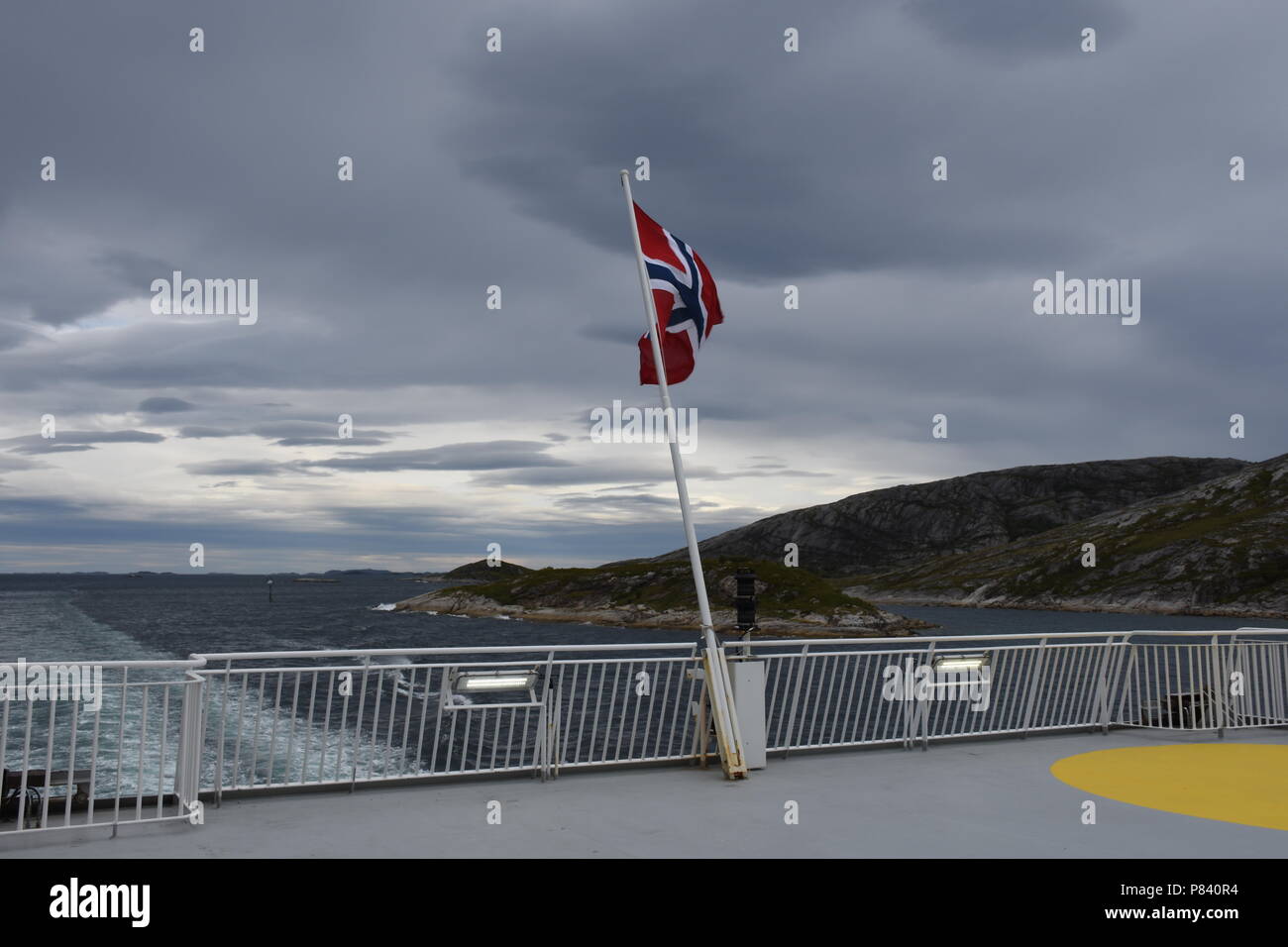 Fahne, Flagge, Norwegen, Nation, Kreuz, Wind, wehen, Mast, Fahnenmast, Nation, Nationalität