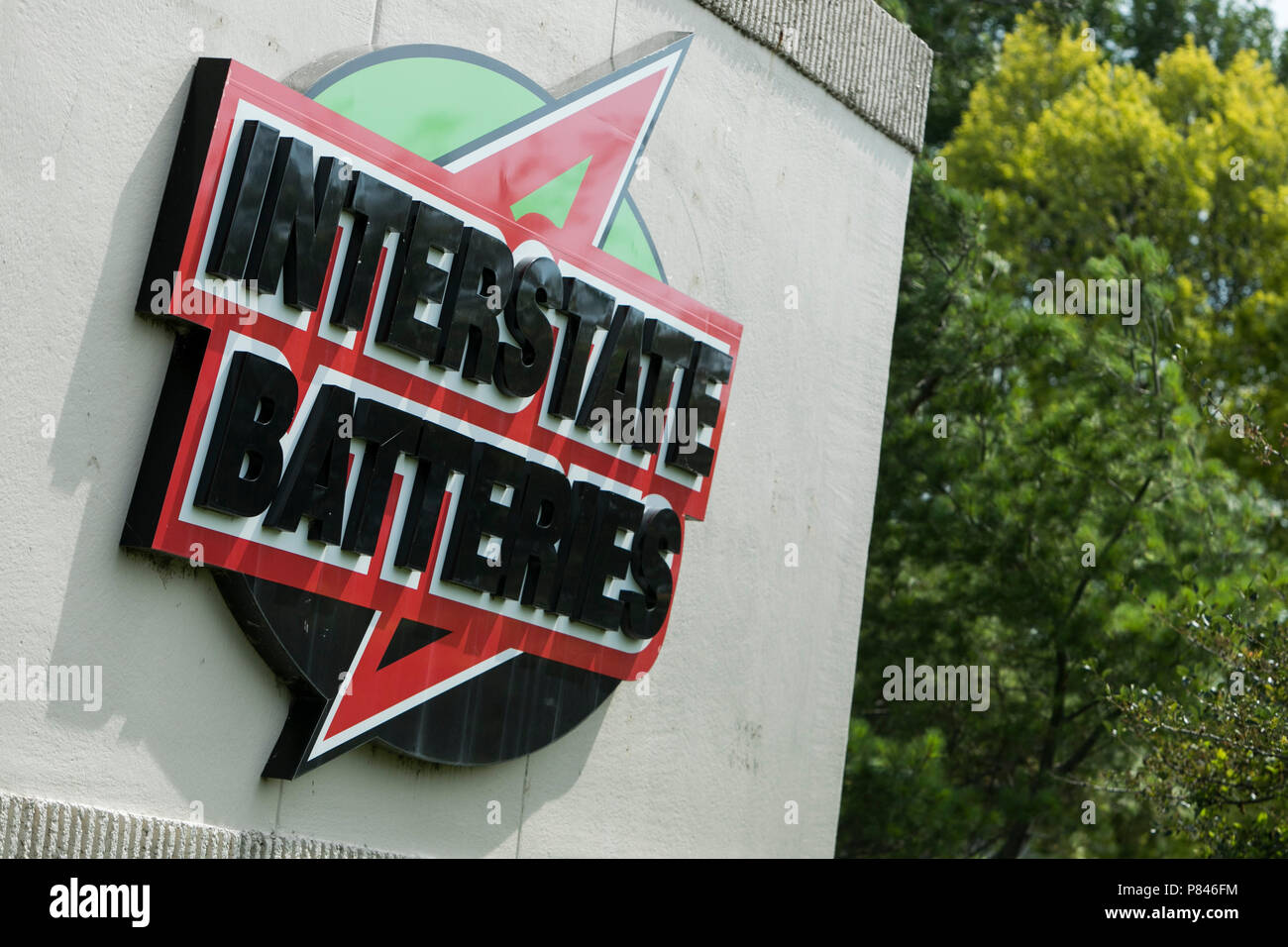Interstate batteries hires stock photography and images Alamy