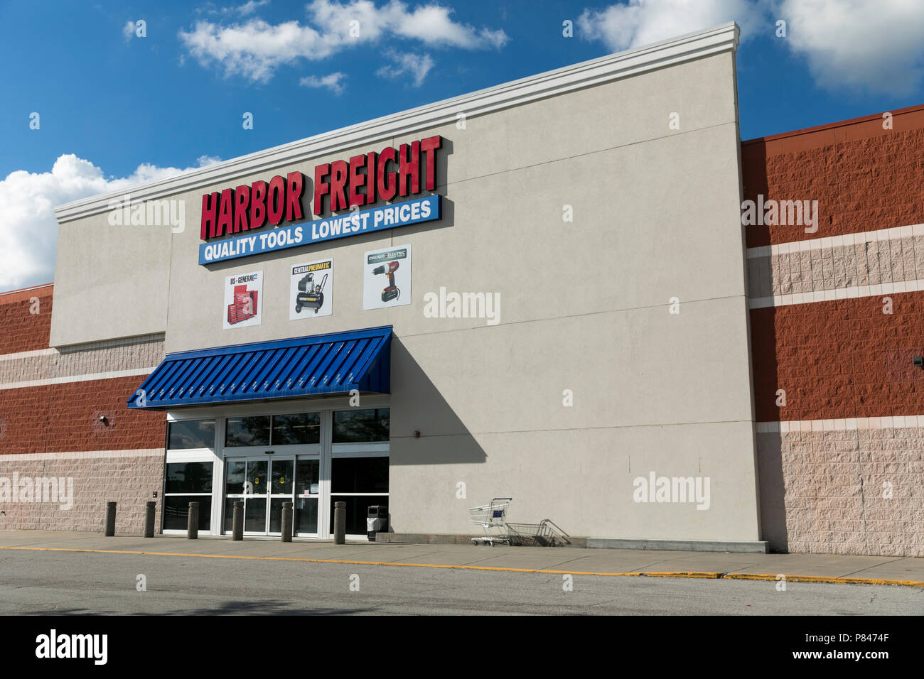 Harbor freight hi-res stock photography and images - Alamy