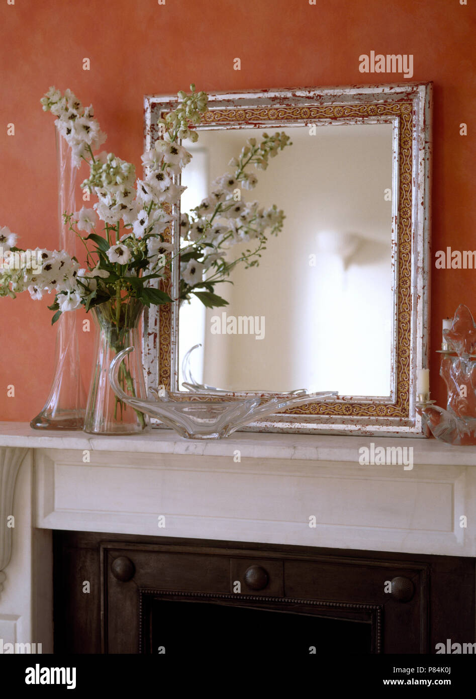 Interiors dining room mirrors hires stock photography and images Alamy