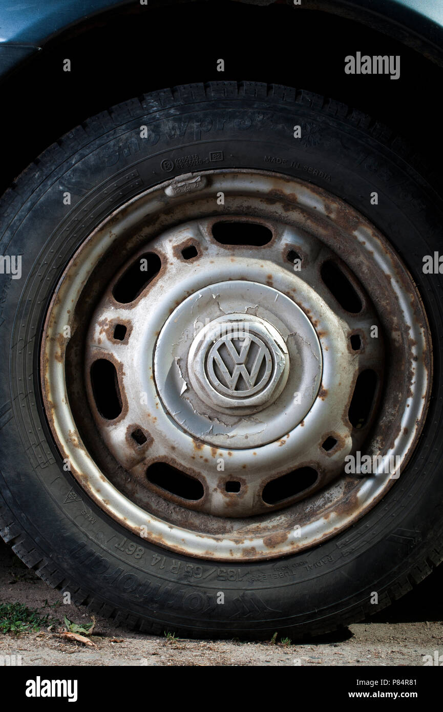 Clapped out old car hires stock photography and images Alamy