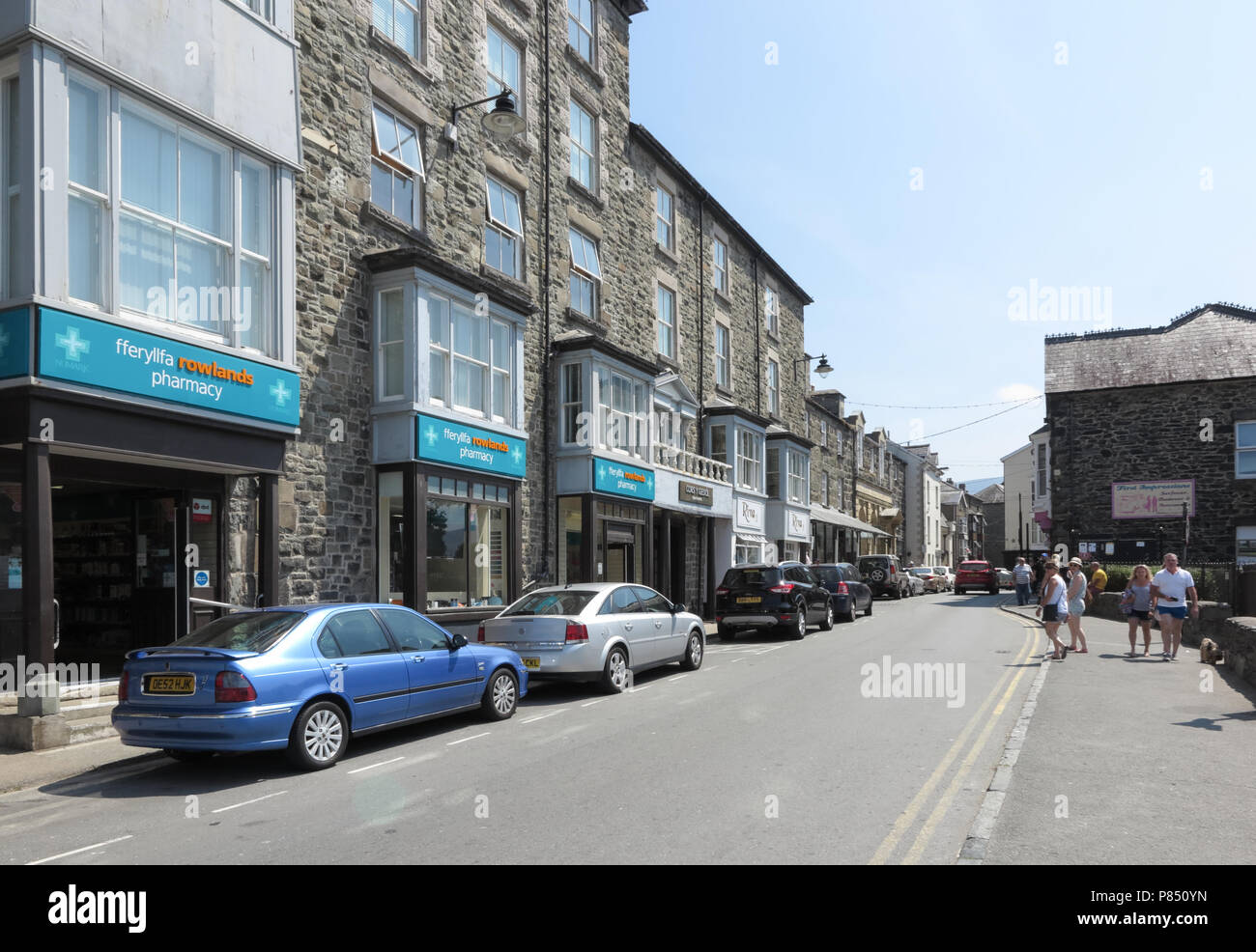 High Street, Barmouth, Gwynedd, North Wales Stock Photo Alamy