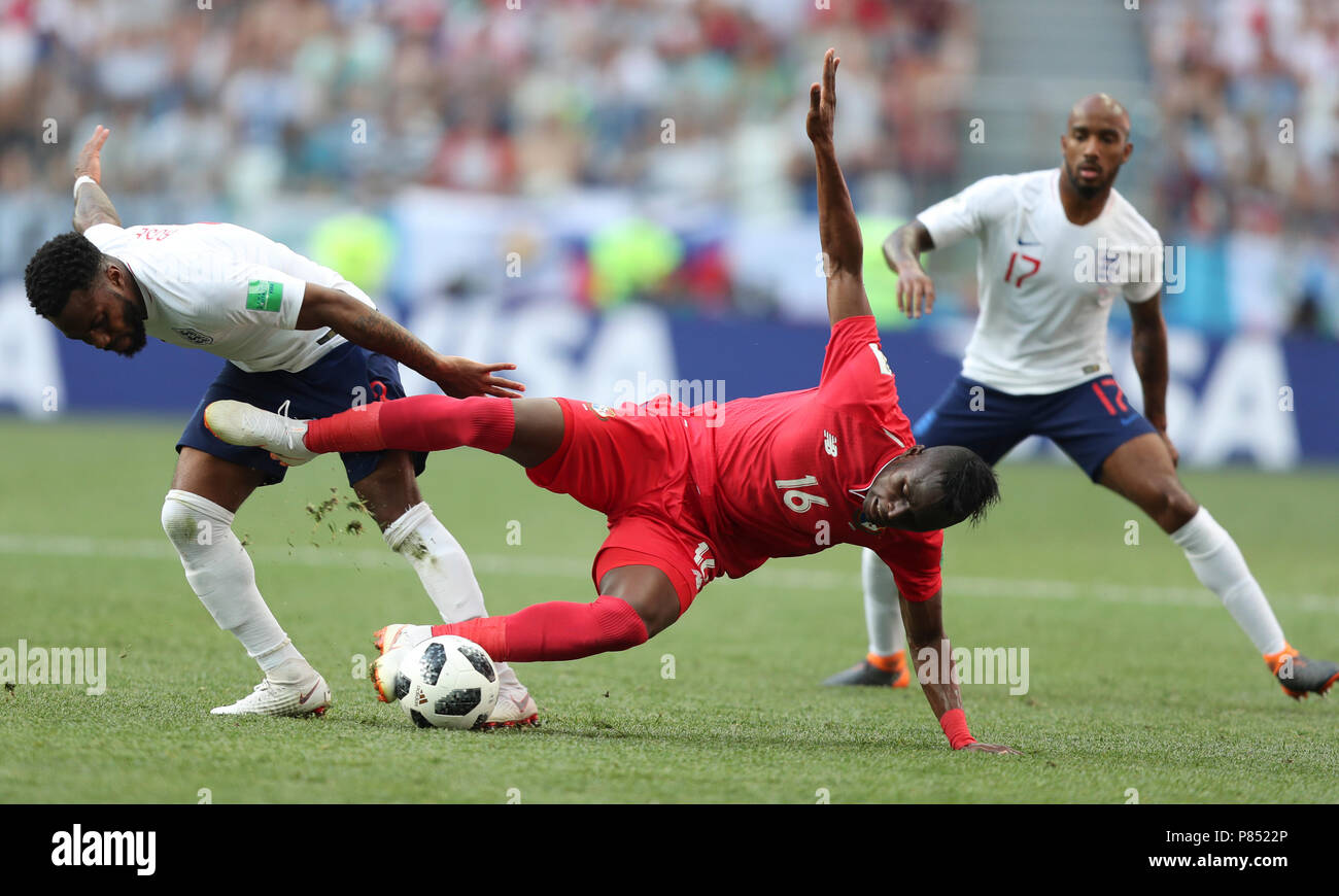 Raheem Sterling da Inglaterra disputa a bola com goleiro do Panama  realizada neste domingo, 24, no