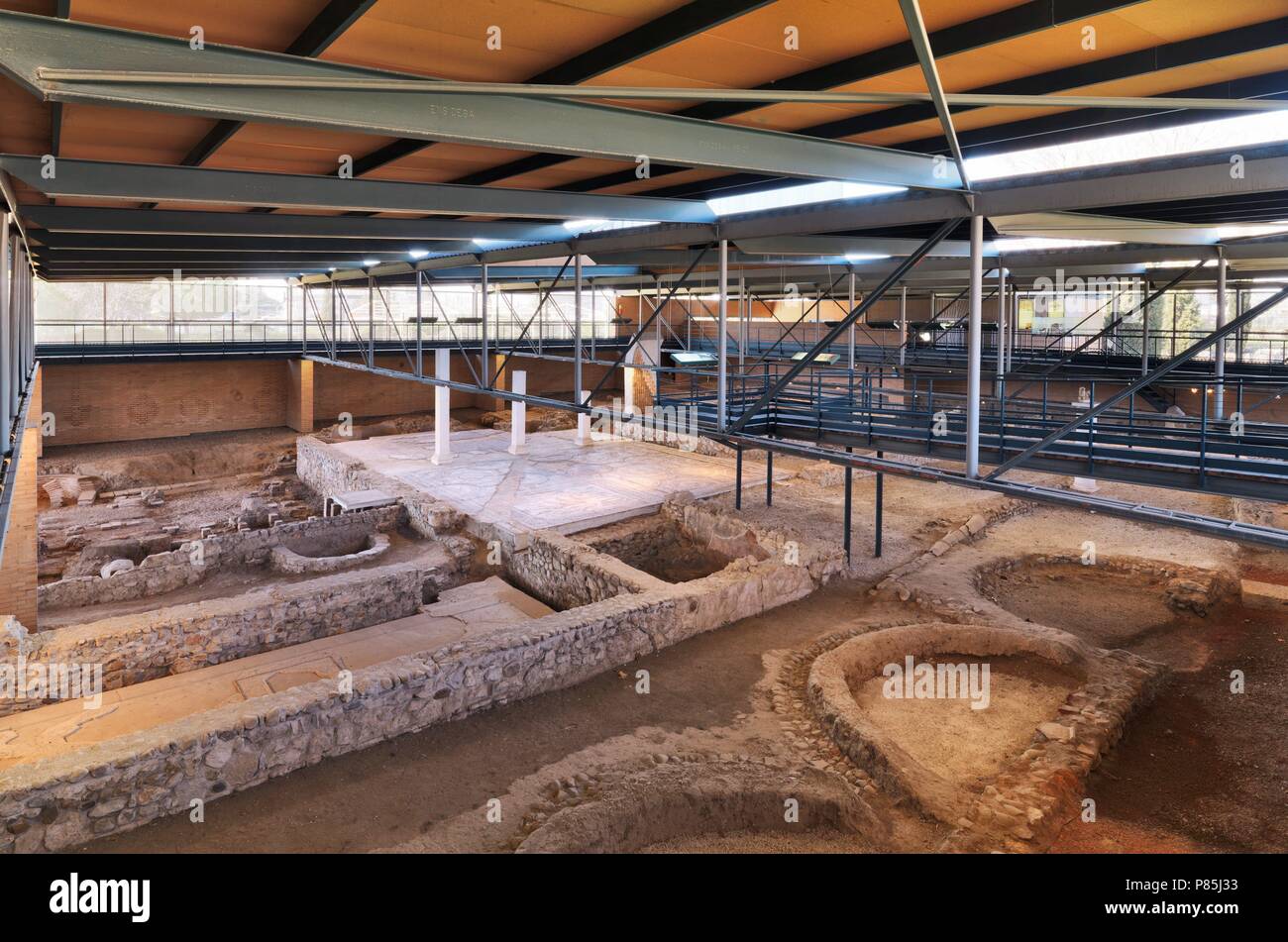 CASA DE HIPPOLYTUS, YACIMIENTO ARQUEOLOGICO ROMANO Stock Photo - Alamy