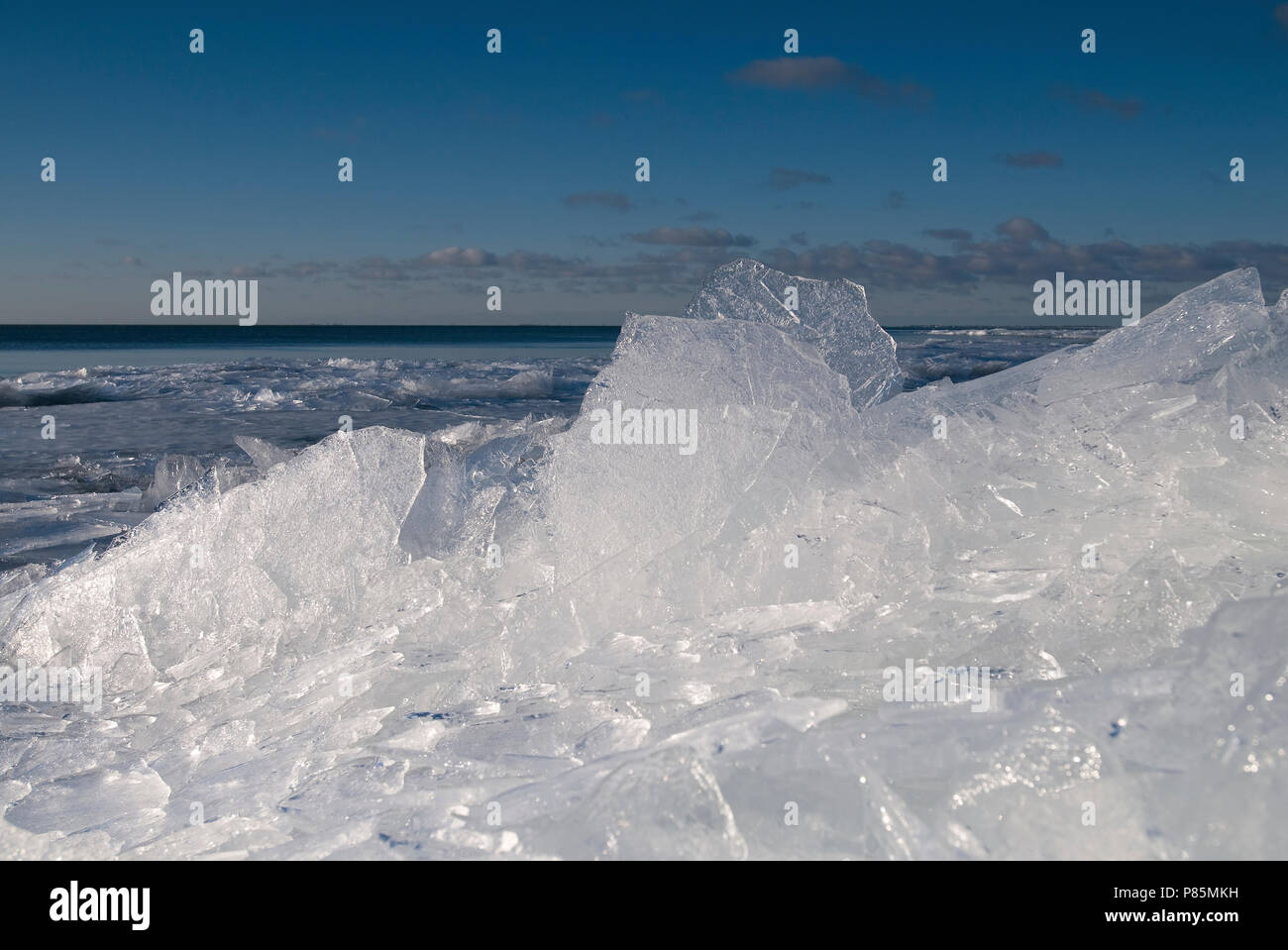 Kruiend ijs op het IJsselmeer; Ice in the IJsselmeer Stock Photo