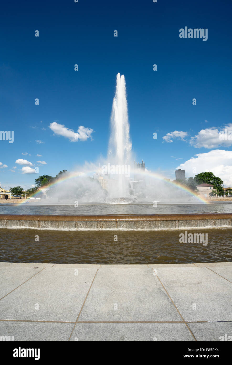 Point State Park Fountain in downtown Pittsburgh Stock Photo Alamy