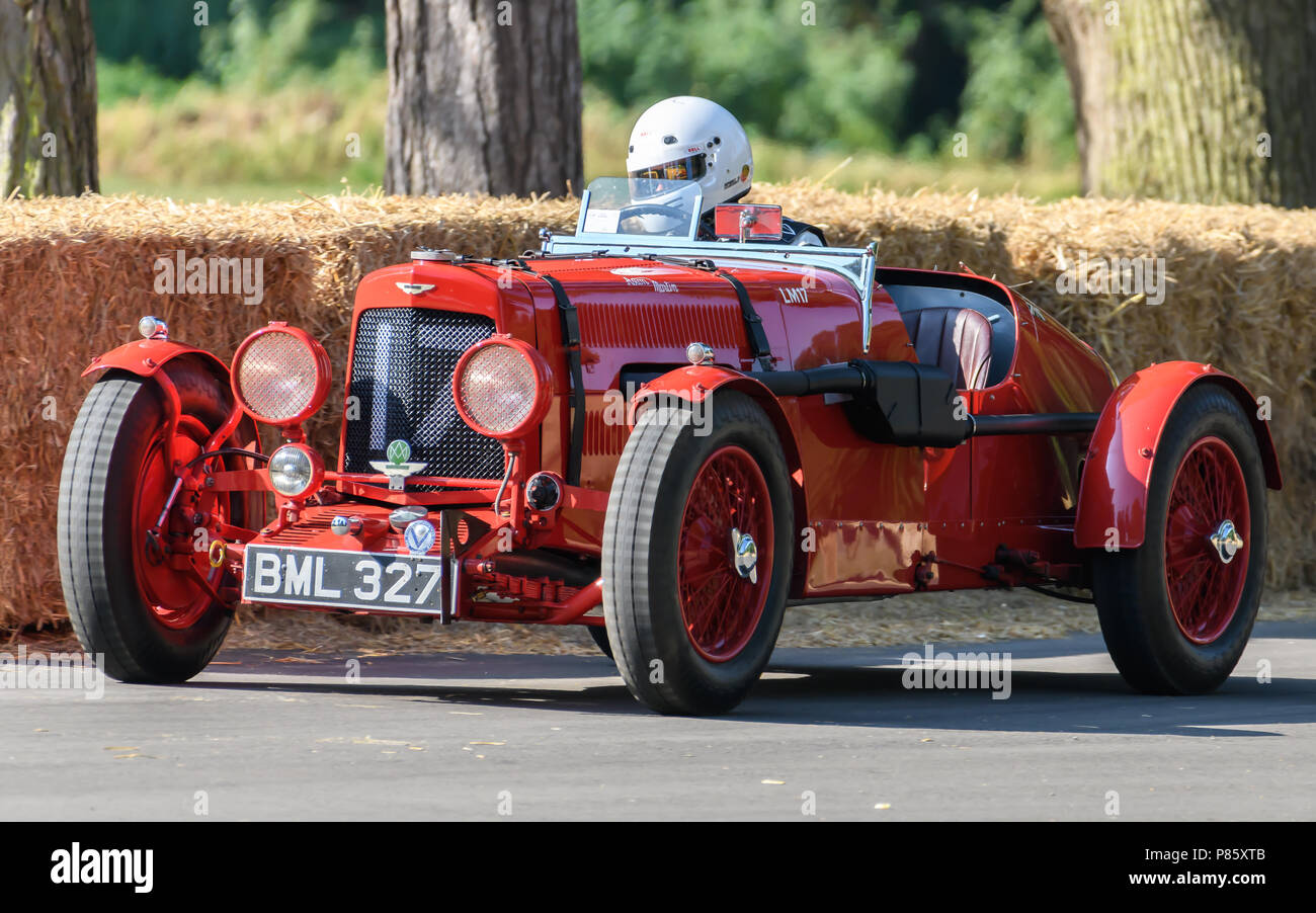 Classic car racing Stock Photo Alamy