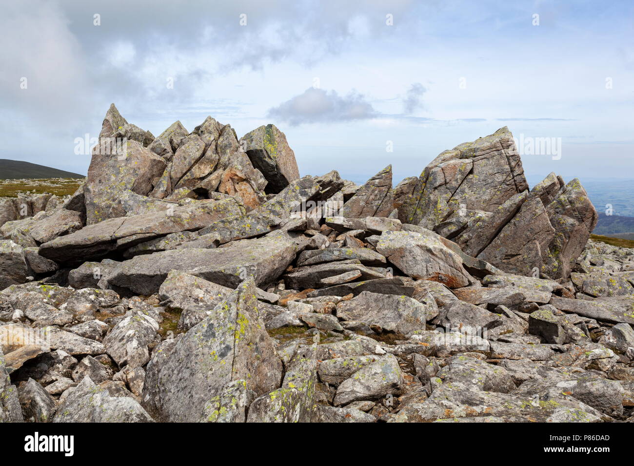 Pile of stones on a mountain top hi-res stock photography and images ...