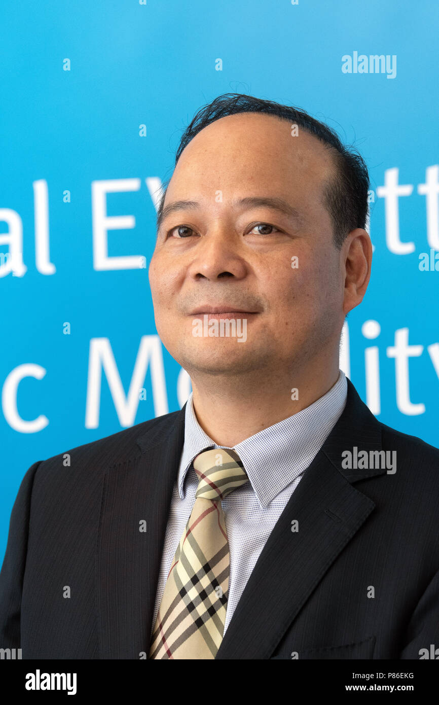 Berlin, Germany. 09th July, 2018. the CEO of the Chinese battery producer Contemporary Amperex Technology Ltd. (CATL), Robin Zeng, presents the plans for the construction of a factory of the Chinese company in Thuringia. CATL plans to produce battery cells for electro cars in Thuringia. Credit: Paul Zinken/dpa/Alamy Live News Stock Photo