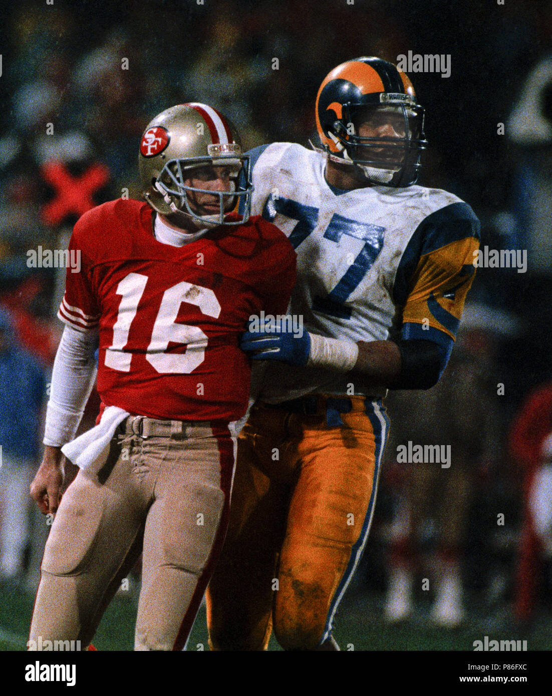 December 27, 1987 - San Francisco, California, U.S - San Francisco 49ers vs  Los Angles Rams at Candlestick Park Sunday, December 27, 1987. 49ers beat LA  Rams 48-0. San Francisco 49ers Quarterback