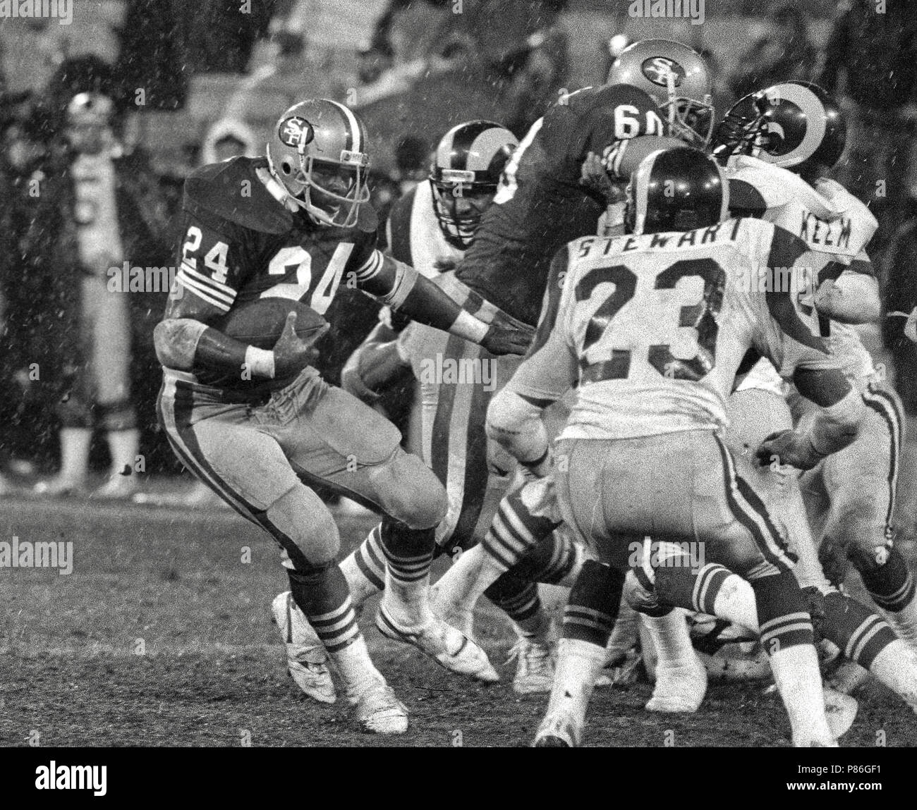 L a rams vs s f 49ers hi-res stock photography and images - Alamy
