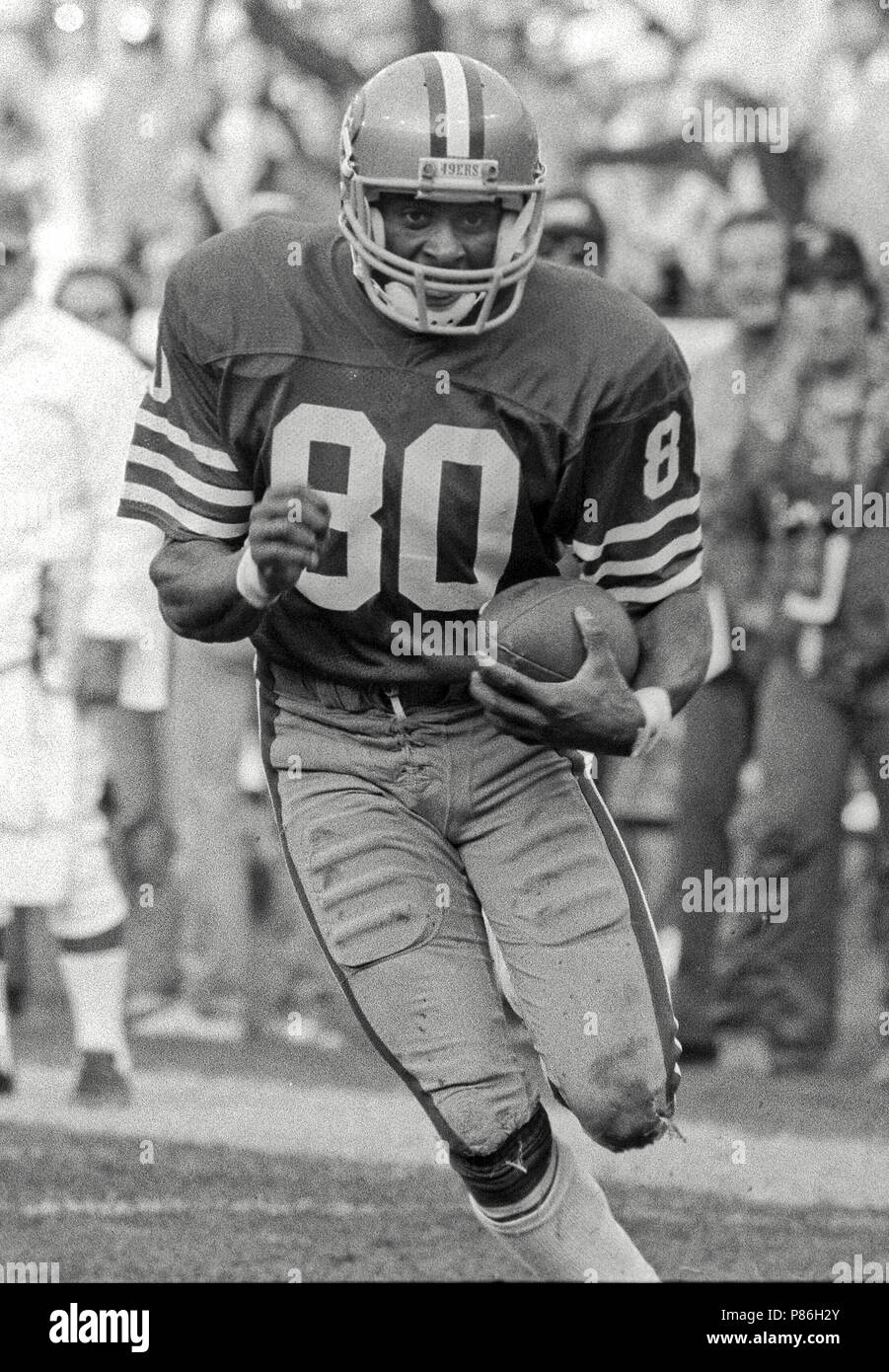 Jerry rice 1985 hi-res stock photography and images - Alamy