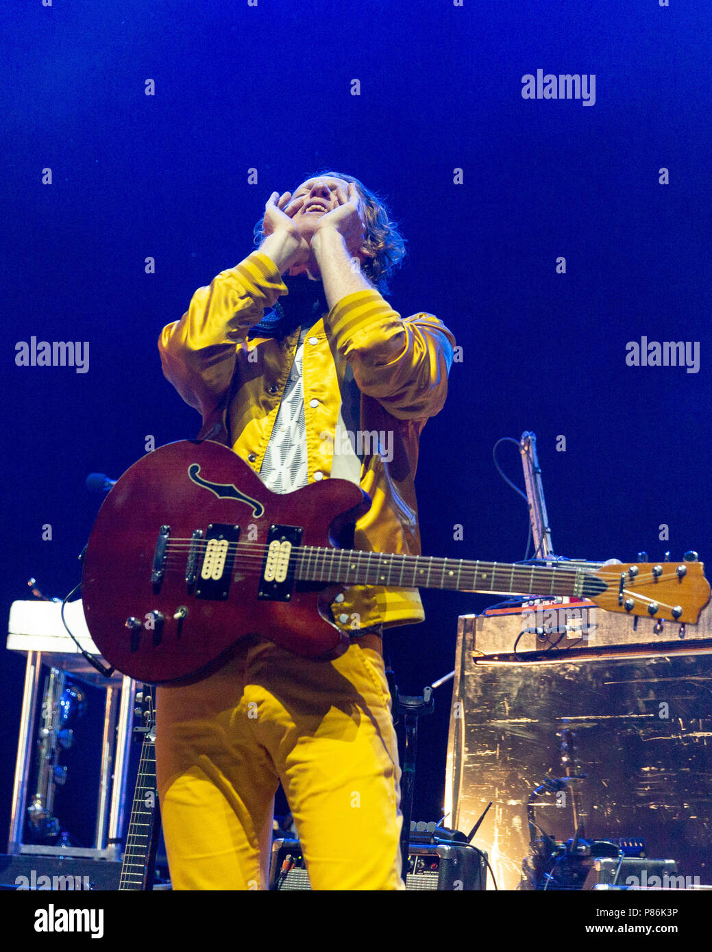 Milwaukee, Wisconsin, USA. 8th July, 2018. RICHARD REED PARRY of Arcade ...