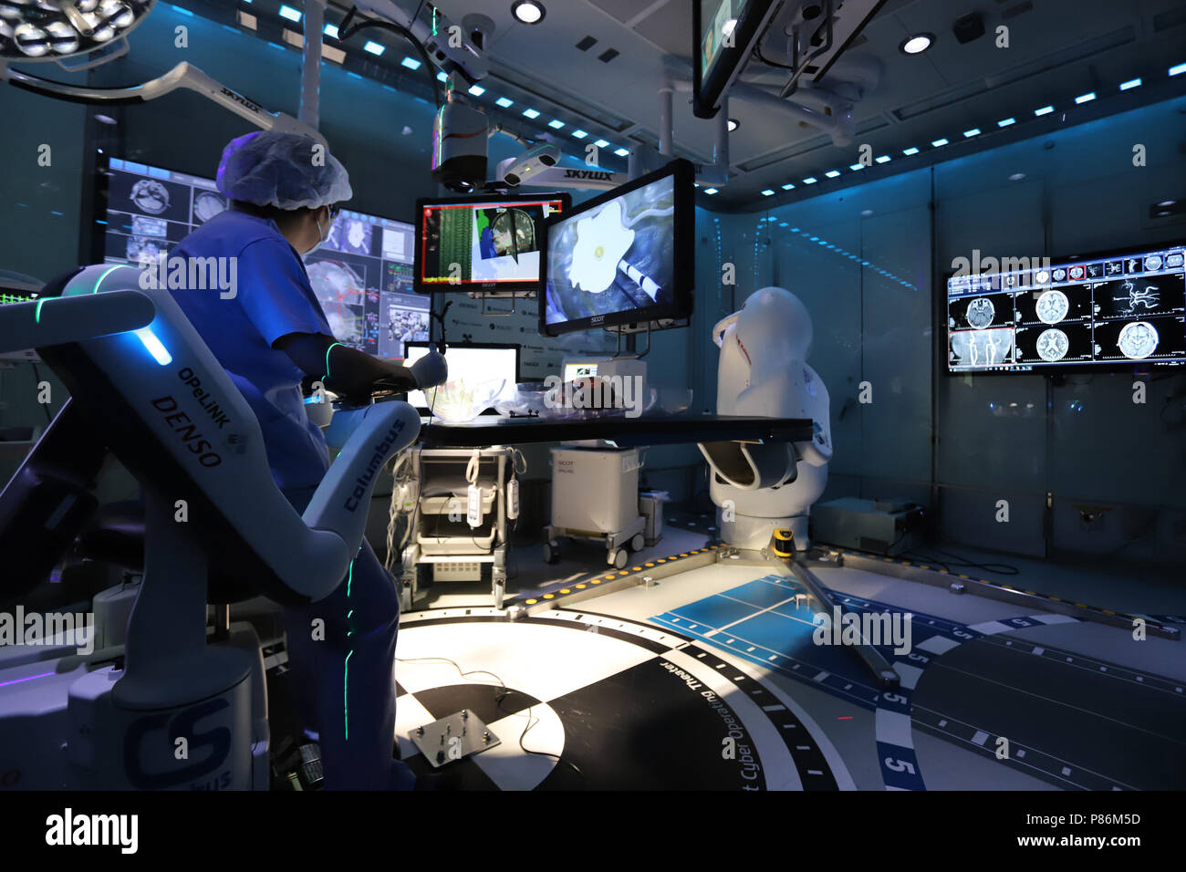 Surgery operating room japan hires stock photography and images Alamy