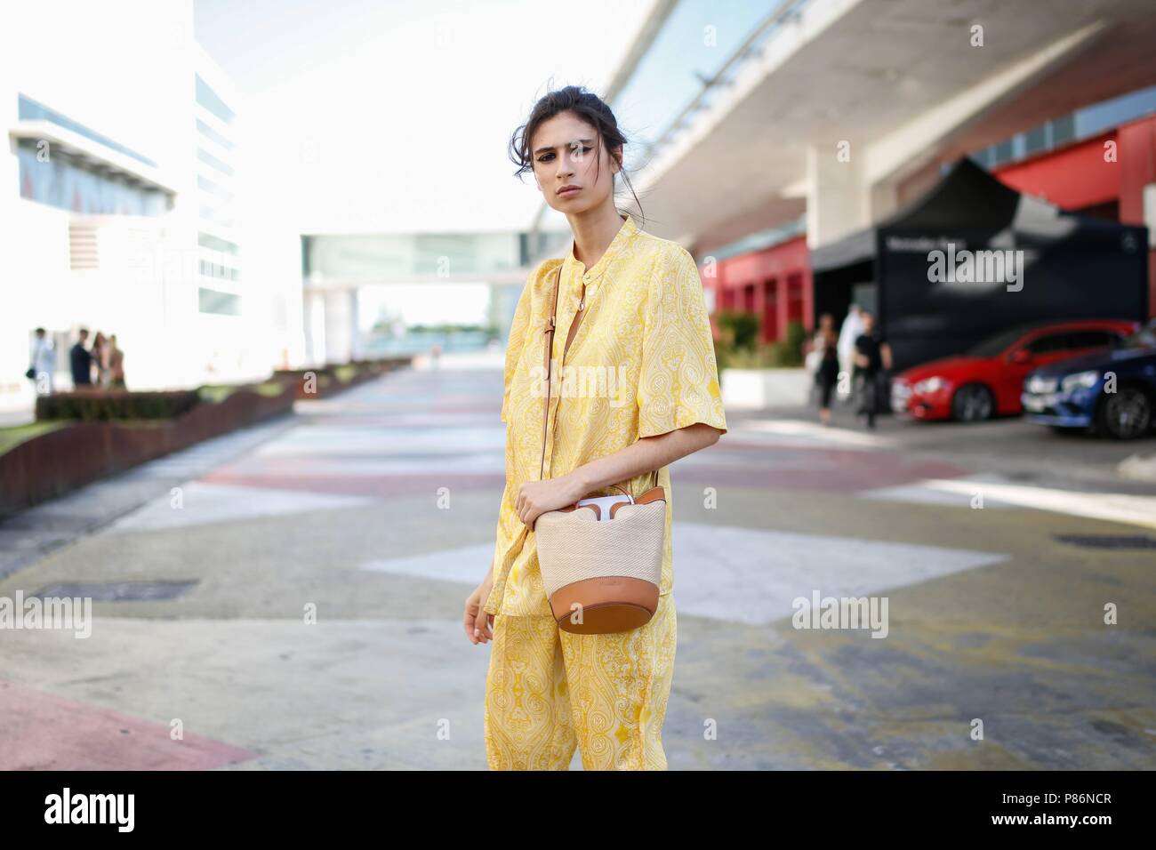 Ana Arto posing on the street during Mercedes Benz Fashion Week Madrid - July 9, 2018 - Photo: Runway Manhattan ***For Editorial Use Only*** | Verwendung weltweit Stock Photo