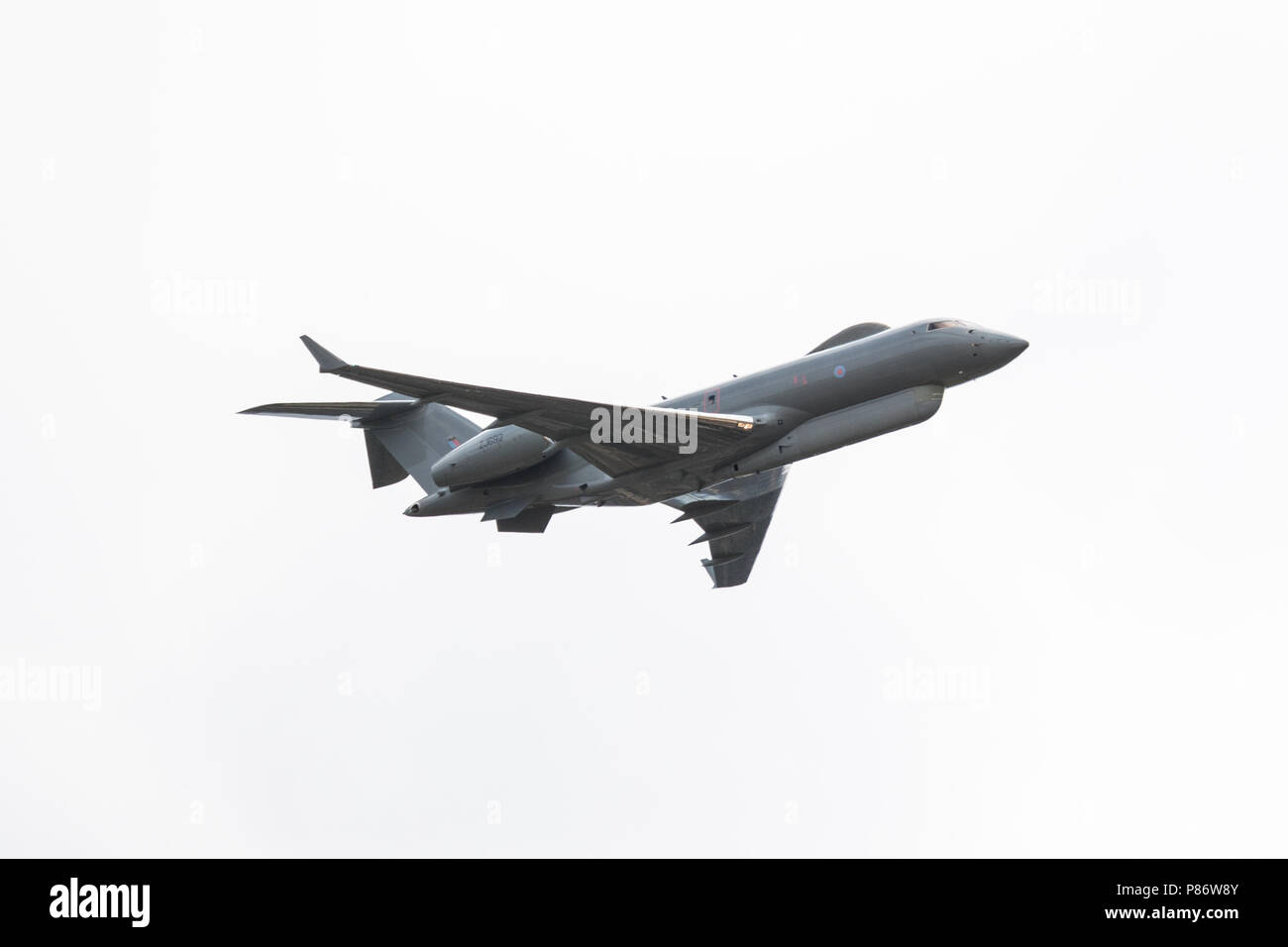 London, UK. 10th July, 2018. RAF Sentinel soar across the sky to celebrate the RAF100 centenary flypast in London. Credit: Gary Woods/Alamy Live News Stock Photo