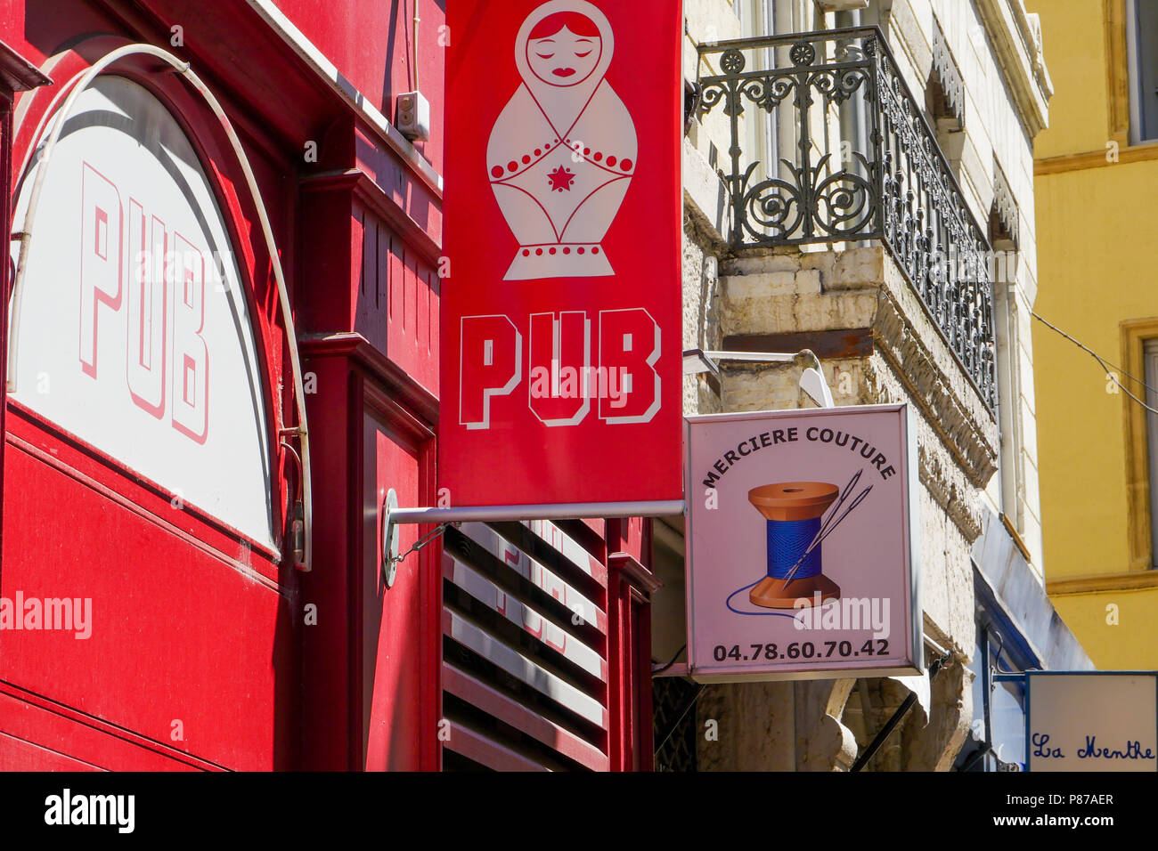 Irish Pub sign Lyon, France Stock Photo Alamy