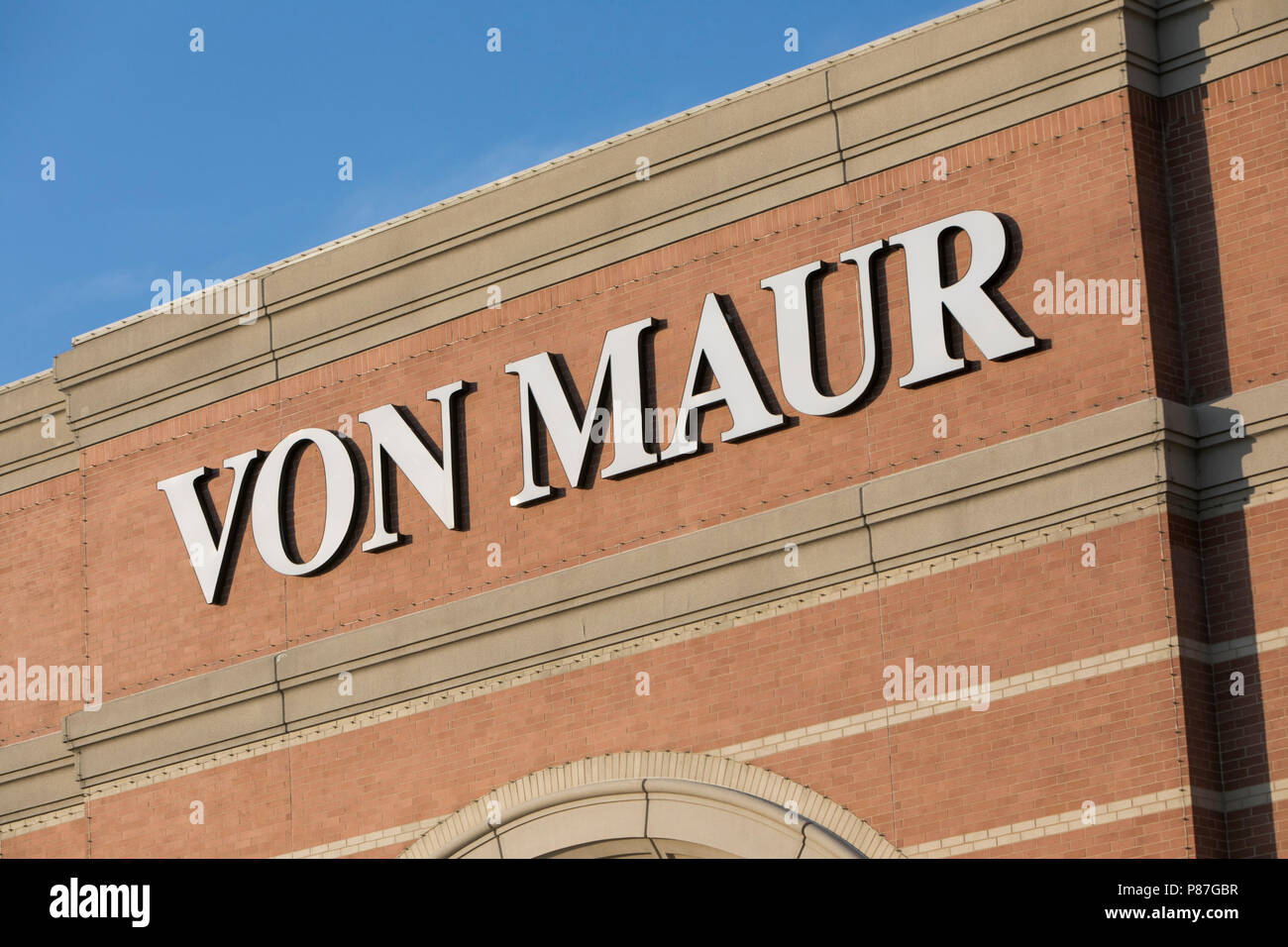 Auf der maur hi-res stock photography and images - Alamy