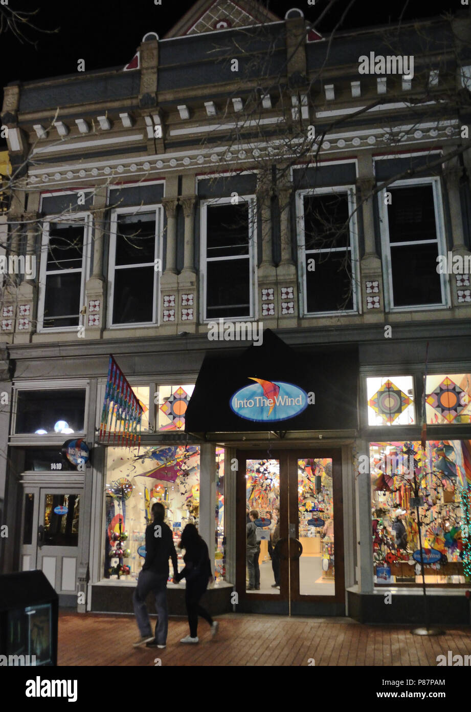 Pedestrian wind hires stock photography and images Alamy