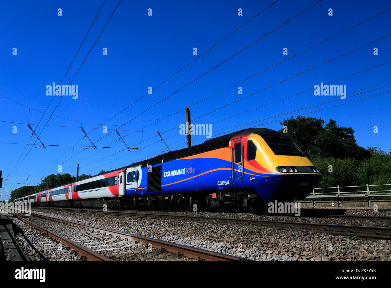 East Midlands trains 43064, East Coast Main Line Railway, Peterborough,  Cambridgeshire, England, UK Stock Photo - Alamy