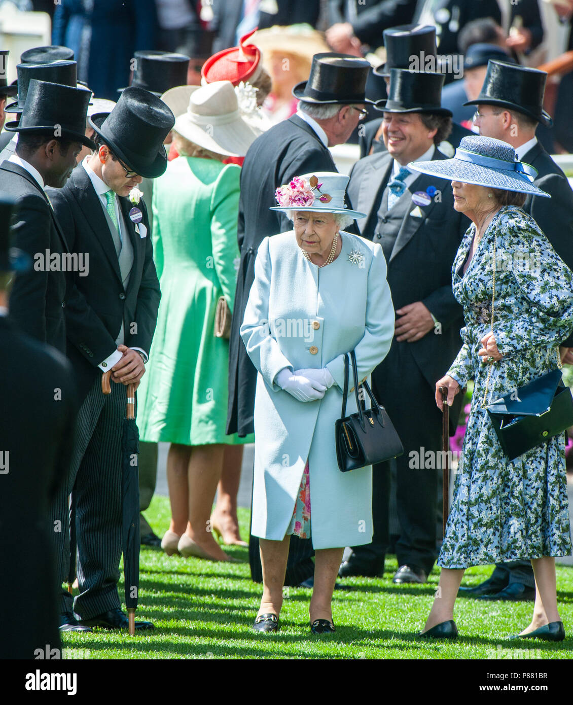 Winners enclosure ascot hi-res stock photography and images - Alamy