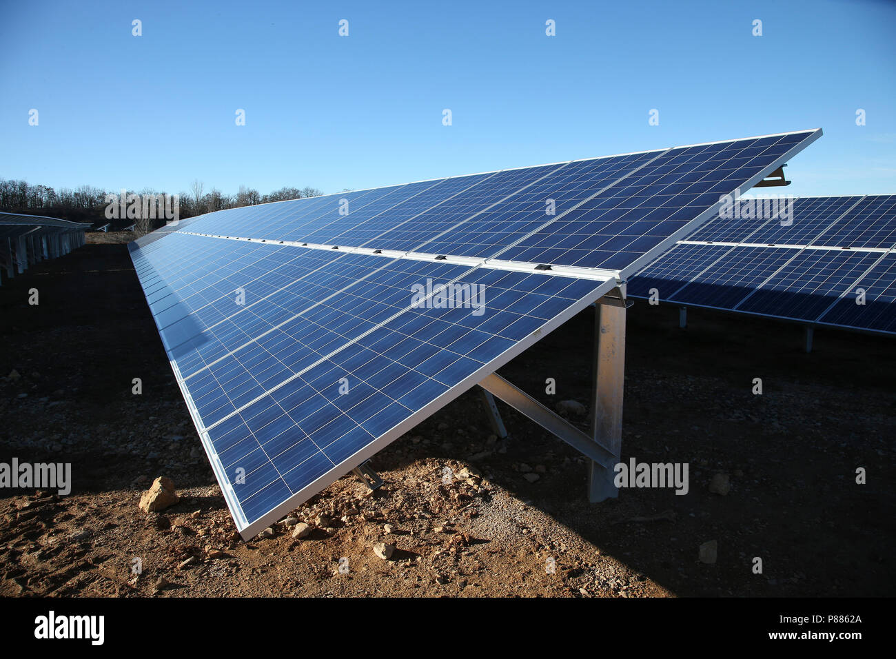 Solar panels in spanish hires stock photography and images Alamy
