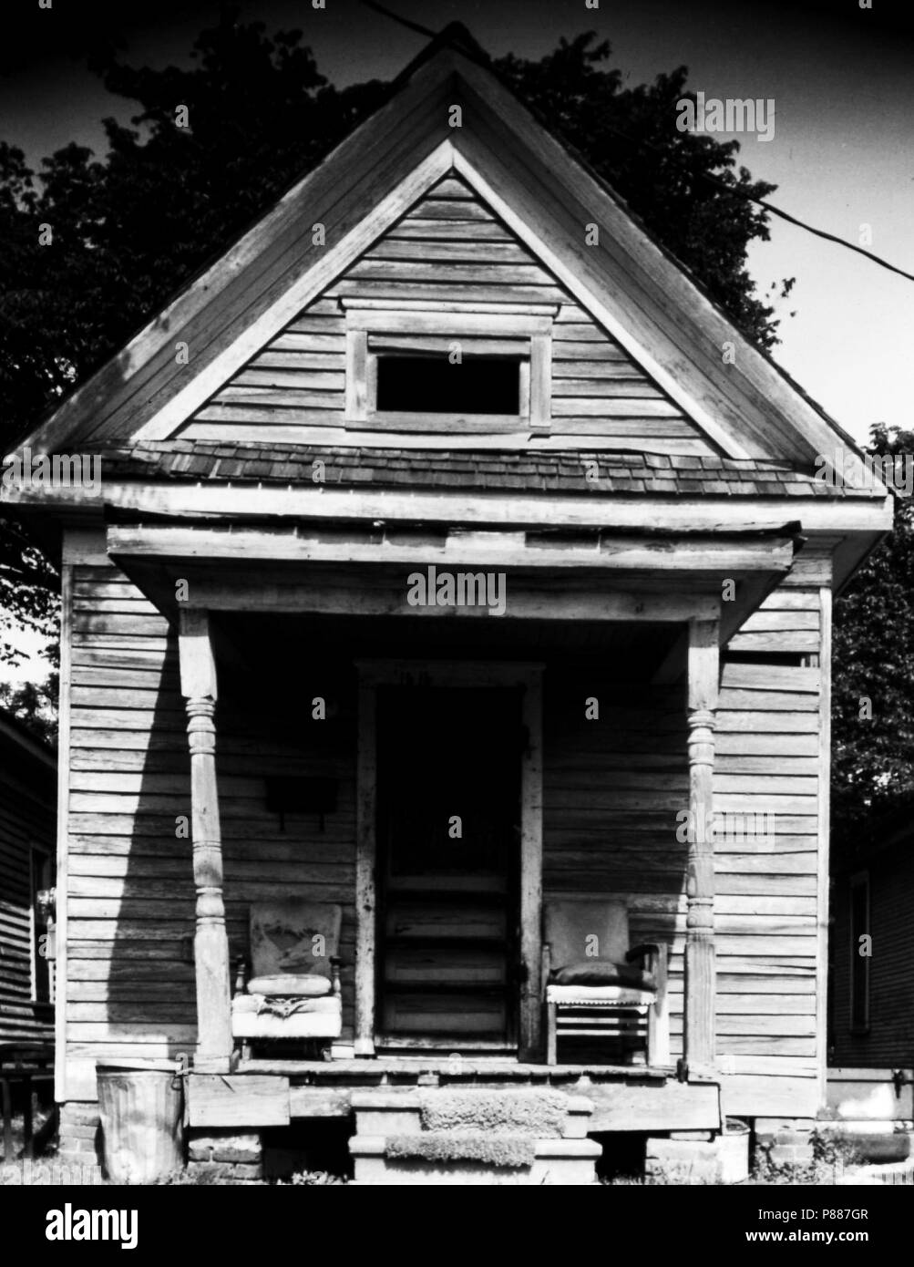 Old wooden house Black and White Stock Photos & Images Alamy