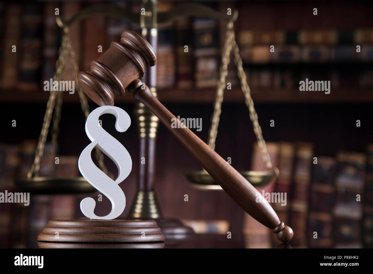 Wooden Gavel Barrister Justice Concept Paragraph Stock Photo Alamy wooden-gavel-barrister-justice-concept-paragraph-stock-photo-alamy