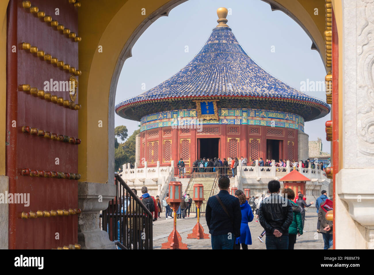 People visiting the Temple of Heaven in Beijing Stock Photo