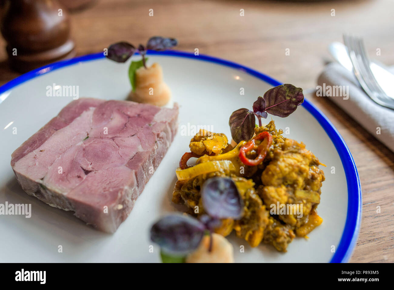 Home Cooked Classic Pub Food Stock Photo Alamy