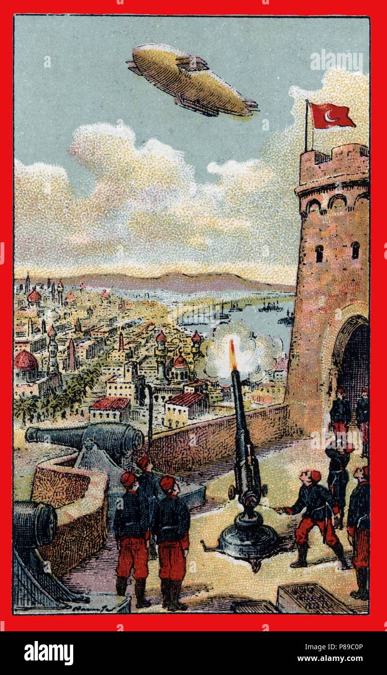 Primera guerra mundial (1914-1918). Un dirigible ruso sobre Constantinopla. Stock Photo
