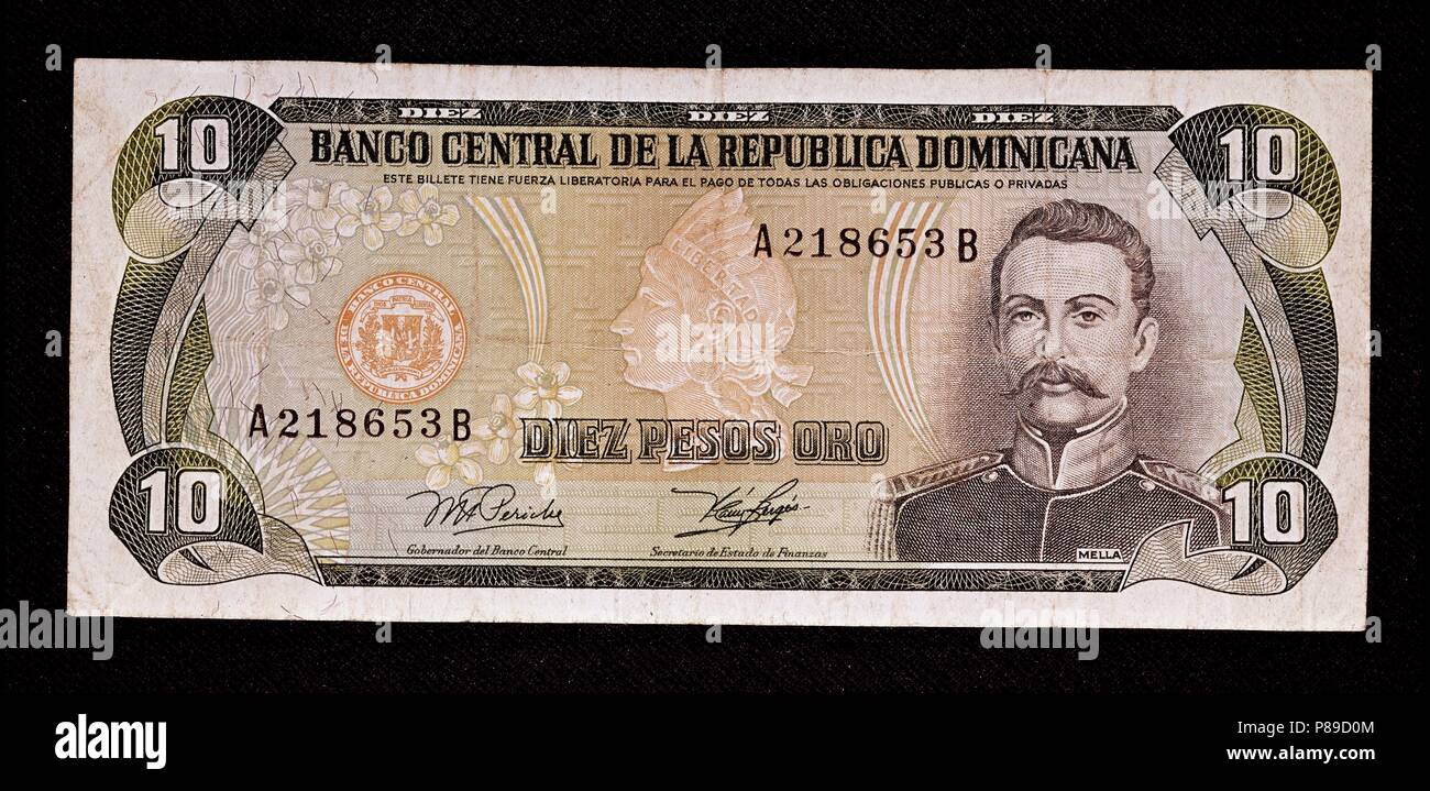 BILLETE DE LA REPUBLICA DOMINICANA - 10 PESOS DE ORO - MELLA - ANVERSO  Stock Photo - Alamy